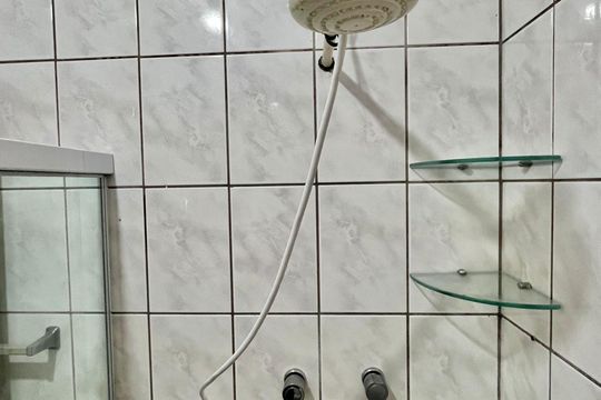 Banheiro de casa à venda com 3 quartos, 145m² em Jardim America, Campinas
