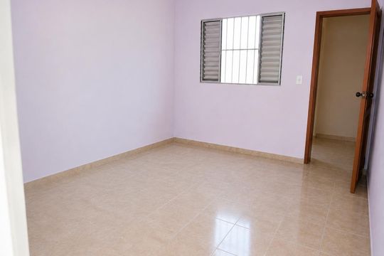 Quarto 1 de casa à venda com 2 quartos, 78m² em Vila Paulistania, São Paulo