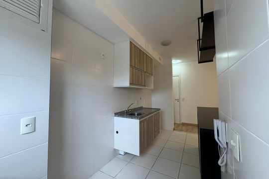 Cozinha de apartamento para alugar com 1 quarto, 41m² em Umuarama, Osasco