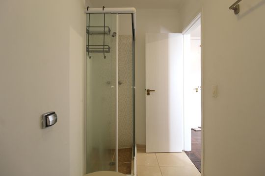 Banheiro da Suíte de apartamento para alugar com 3 quartos, 126m² em Itaim Bibi, São Paulo