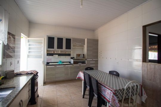 Cozinha de casa para alugar com 3 quartos, 1000m² em Jardim Tatiana, Votorantim
