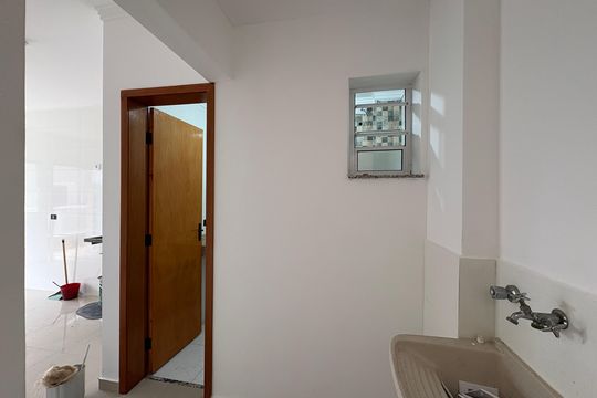 Área de Serviço de apartamento para alugar com 2 quartos, 60m² em Jardim Mangalot, São Paulo