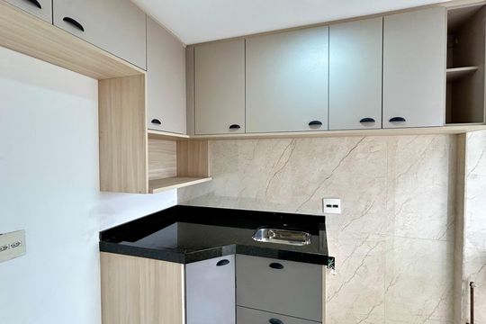 Cozinha de apartamento à venda com 2 quartos, 106m² em Vila Augusta, Guarulhos