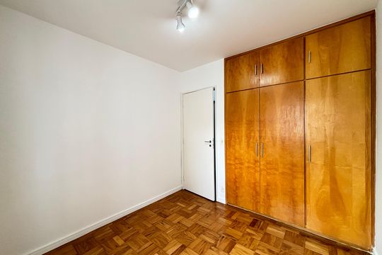 Quarto de apartamento à venda com 1 quarto, 50m² em Recanto Paraíso, São Paulo