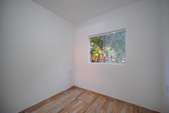 Quarto de casa para alugar com 1 quarto, 44m² em São João do Rio Vermelho, Florianópolis