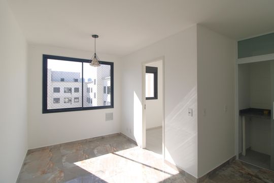Apartamento à venda com 2 quartos, 33m² em Jurubatuba, São Paulo