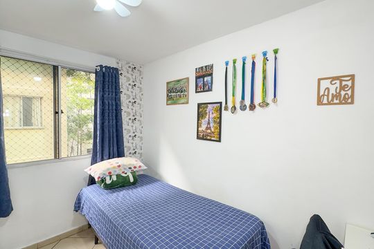 Quarto 2 de apartamento à venda com 3 quartos, 50m² em Parque Santo Antônio, São Paulo