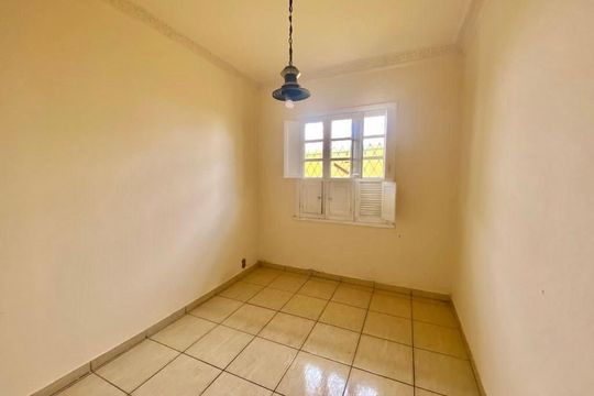 Quarto 2 de casa à venda com 4 quartos, 260m² em Carlos Prates, Belo Horizonte