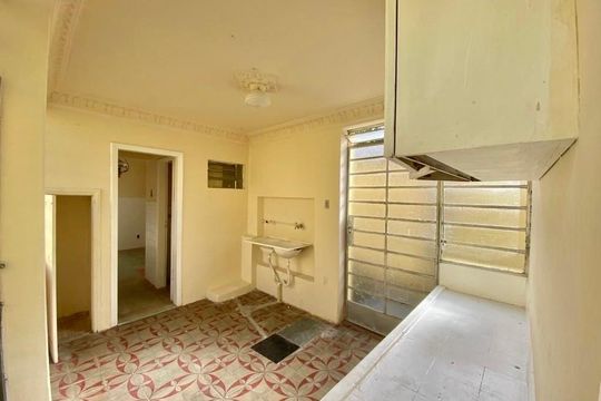 Área de Serviço de casa à venda com 4 quartos, 260m² em Carlos Prates, Belo Horizonte