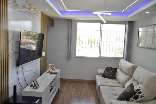 Apartamento à venda com 2 quartos, 60m² em Cascadura, Rio de Janeiro