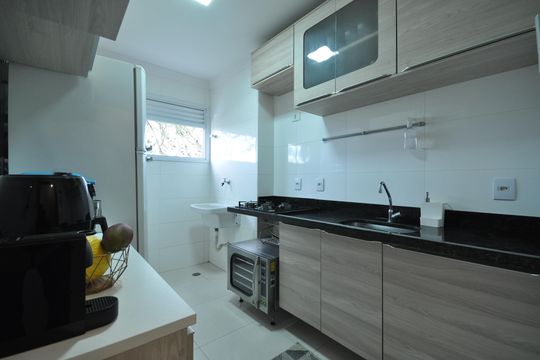 Cozinha de apartamento à venda com 2 quartos, 52m² em Vila Irmaos Arnoni, São Paulo