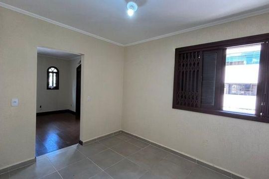 Cozinha de casa de condomínio para alugar com 3 quartos, 80m² em Jardim Itu, Porto Alegre