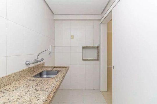 Cozinha de apartamento para alugar com 1 quarto, 47m² em Cidade Baixa, Porto Alegre