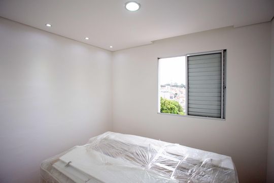 Quarto 1 de apartamento à venda com 2 quartos, 44m² em Canhema, Diadema