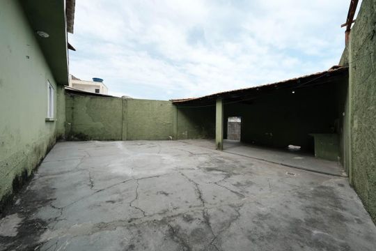 Área externa de casa à venda com 7 quartos, 440m² em Cangaiba, São Paulo