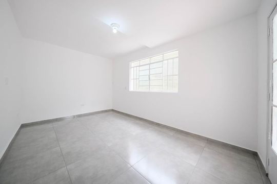 Sala de casa à venda com 7 quartos, 440m² em Cangaiba, São Paulo