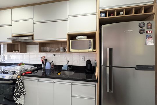 Cozinha de apartamento à venda com 2 quartos, 52m² em Jardim Maristela, São Paulo