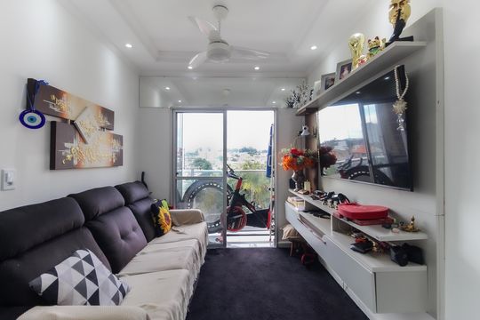Sala de apartamento à venda com 2 quartos, 52m² em Jardim Santo Antonio, São Paulo