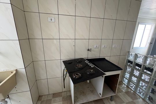 Cozinha de apartamento à venda com 2 quartos, 42m² em Novo Osasco, Osasco