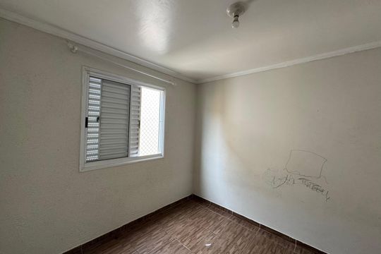 Quarto 2 de apartamento à venda com 2 quartos, 42m² em Novo Osasco, Osasco