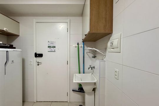 Área de Serviço de apartamento para alugar com 1 quarto, 30m² em Jardim Caravelas, São Paulo