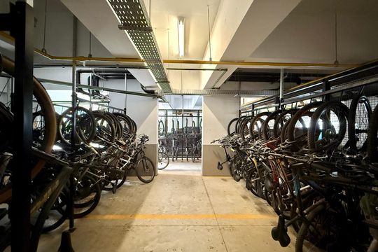 Bicicletário  de apartamento para alugar com 1 quarto, 30m² em Jardim Caravelas, São Paulo