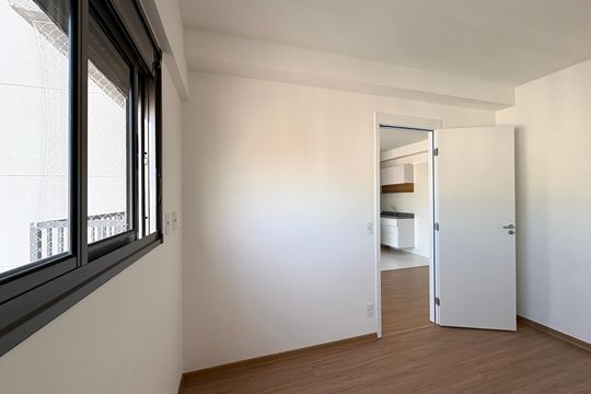 Quarto 2 de apartamento para alugar com 2 quartos, 40m² em Vila Albertina, São Paulo