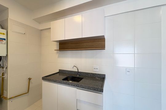 Cozinha de apartamento para alugar com 2 quartos, 40m² em Vila Albertina, São Paulo