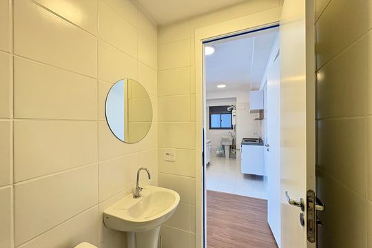 Banheiro de apartamento para alugar com 2 quartos, 40m² em Vila Albertina, São Paulo