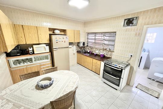 Cozinha de casa à venda com 2 quartos, 72m² em Vila Pauliceia, São Paulo