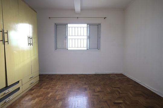 Quarto 1 de casa para alugar com 2 quartos, 150m² em Parque Oratório, Santo André
