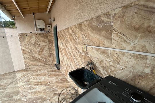 Área de Serviço de casa à venda com 3 quartos, 110m² em Jardim Sulacap, Rio de Janeiro