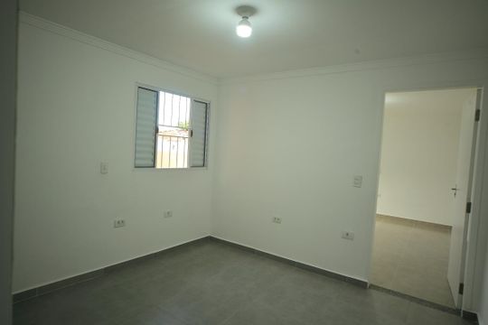 Casa para alugar com 2 quartos, 60m² em Baeta Neves, São Bernardo do Campo