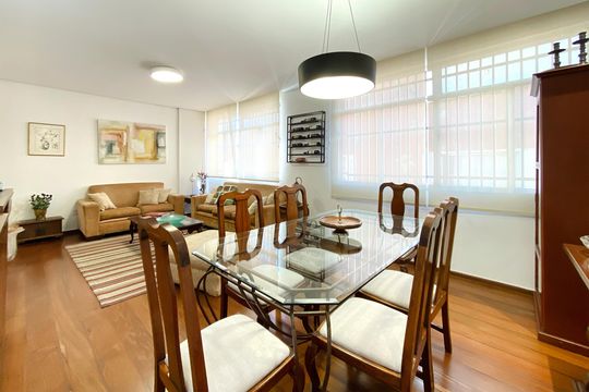 Sala de apartamento à venda com 3 quartos, 105m² em Santa Lúcia, Belo Horizonte