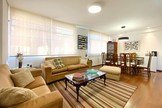 Apartamento à venda com 3 quartos, 105m² em Santa Lúcia, Belo Horizonte