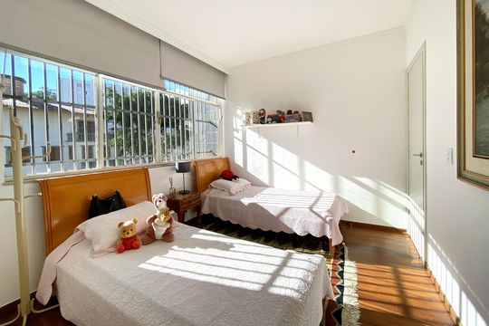 Quarto 2 de apartamento à venda com 3 quartos, 105m² em Santa Lúcia, Belo Horizonte