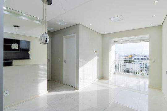 Sala de apartamento à venda com 2 quartos, 62m² em Vila Leonor, Guarulhos