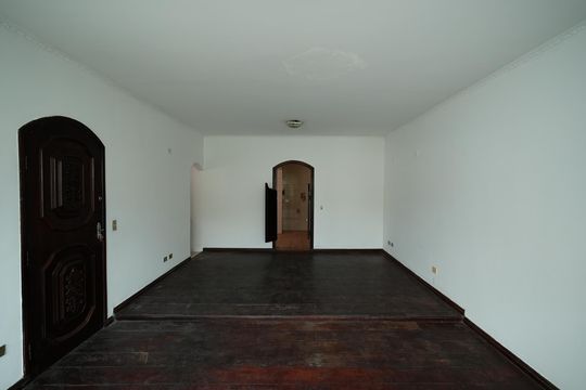 Casa para alugar com 2 quartos, 124m² em Vila Metalúrgica, Santo André