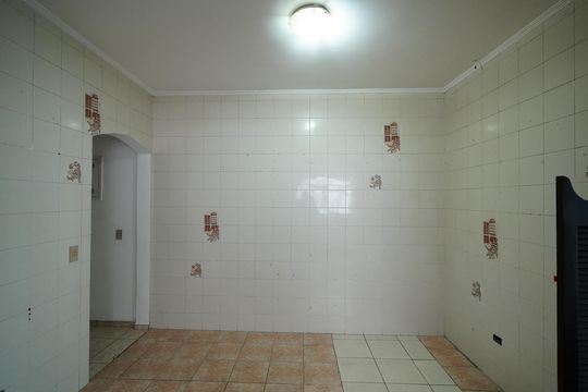 Cozinha de casa para alugar com 2 quartos, 124m² em Vila Metalúrgica, Santo André