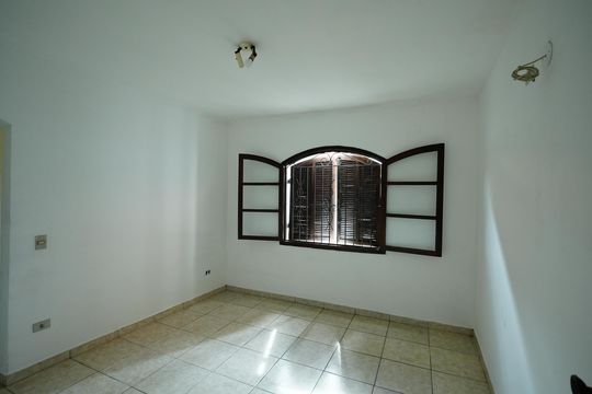 Quarto Suite  de casa para alugar com 2 quartos, 124m² em Vila Metalúrgica, Santo André