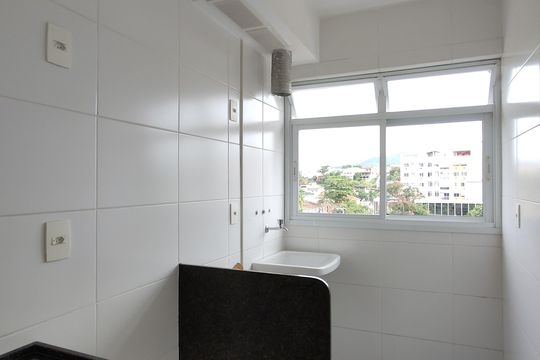 Cozinha  de apartamento para alugar com 2 quartos, 59m² em Taquara, Rio de Janeiro