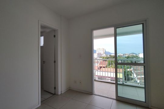 Apartamento à venda com 2 quartos, 63m² em Taquara, Rio de Janeiro