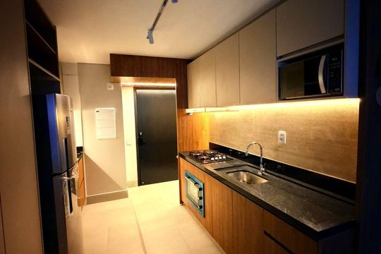 Cozinha de apartamento para alugar com 2 quartos, 55m² em Setor Bueno, Goiânia