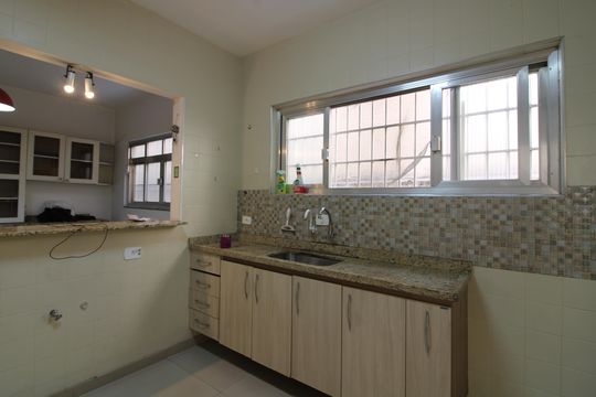 Cozinha de casa para alugar com 4 quartos, 140m² em Jardim Aricanduva, São Paulo