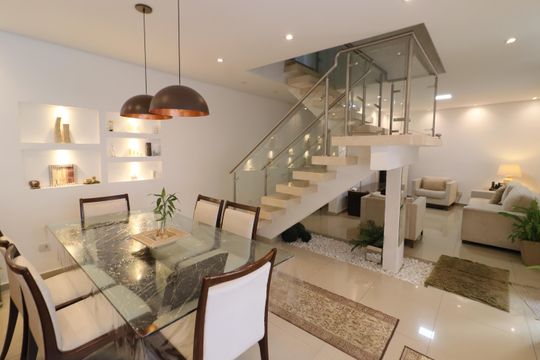 Casa à venda com 4 quartos, 175m² em Jardim das Flores, Osasco