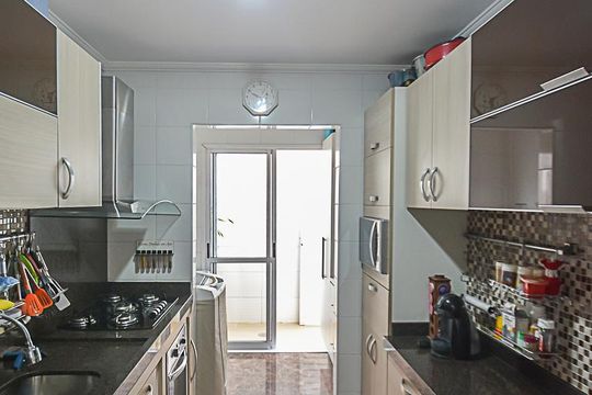 Cozinha de casa de condomínio para alugar com 3 quartos, 97m² em Vila Jerusalem, São Bernardo do Campo