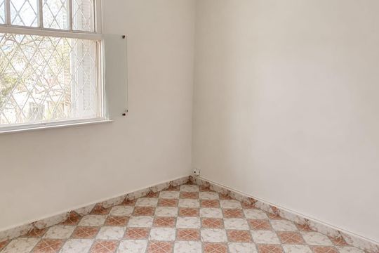 Sala de casa para alugar com 3 quartos, 18m² em Jardim do Rio Cotia, Cotia