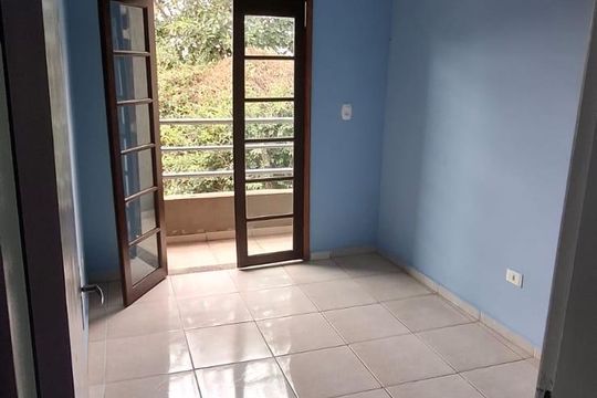 Quarto de casa para alugar com 2 quartos, 62m² em Vila Rosaria, São Paulo