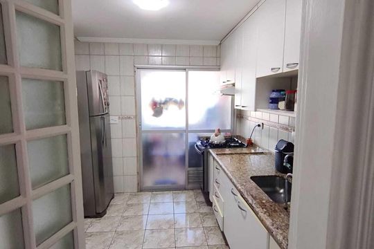 Cozinha de apartamento para alugar com 2 quartos, 72m² em Itaquera, São Paulo