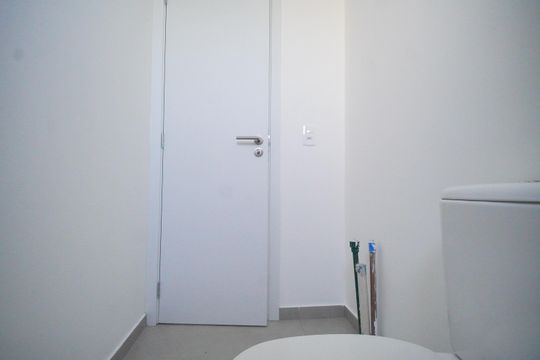 Banheiro da Suíte de apartamento à venda com 3 quartos, 63m² em Centro, São Leopoldo